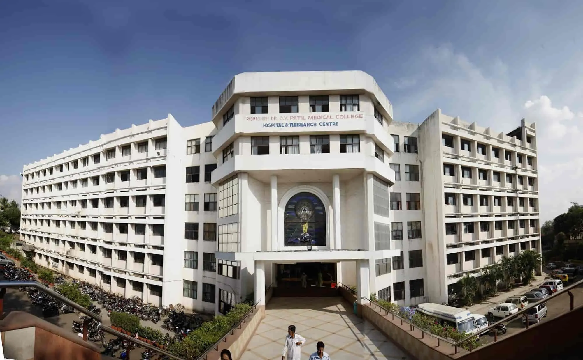 D.Y Patil Hospital image 1